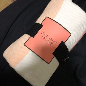 Victoria secret blanket